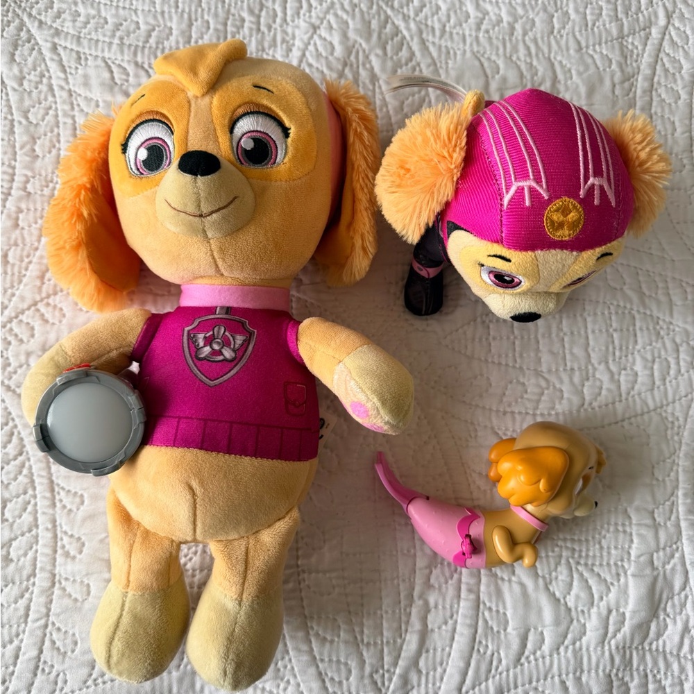Paw Patrol Skye Toy Bundle